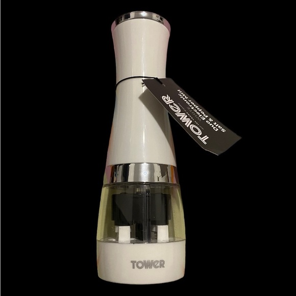 Salt and Pepper shakers/mills Stylish - Picture 1 of 3